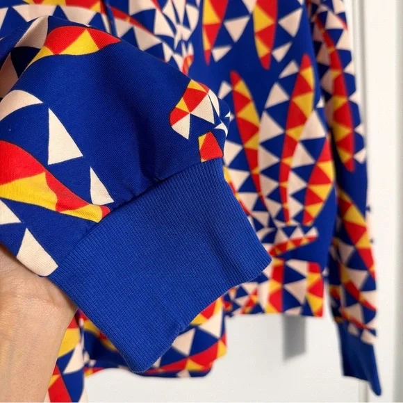 ❌ SOLD❌ Adidas x Farm Rio hoodie with tag - Picture 5 of 12